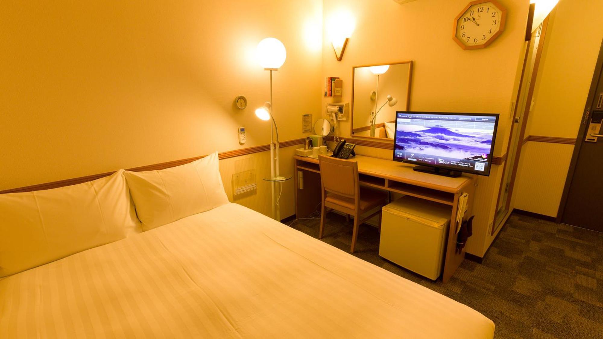 Toyoko Inn Kagoshima Chuo Eki Nishi Guchi Pokoj fotografie
