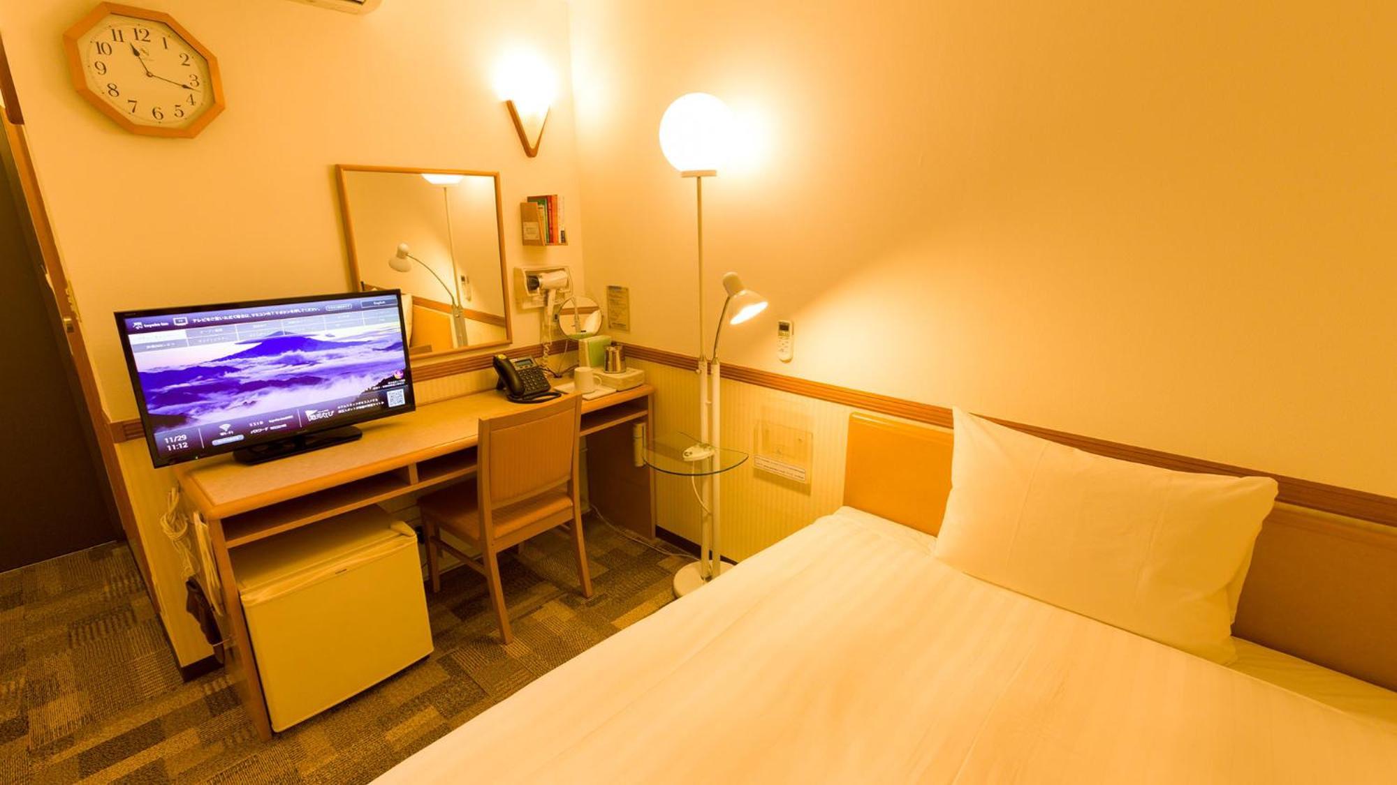 Toyoko Inn Kagoshima Chuo Eki Nishi Guchi Pokoj fotografie