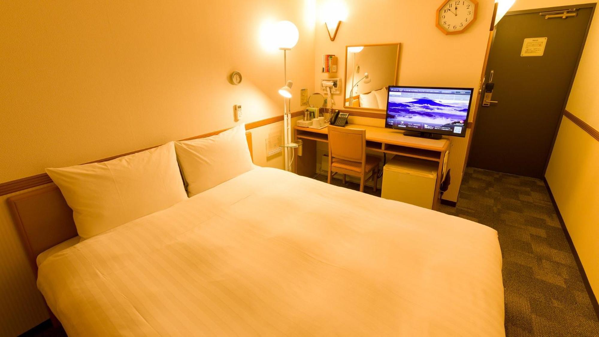 Toyoko Inn Kagoshima Chuo Eki Nishi Guchi Pokoj fotografie